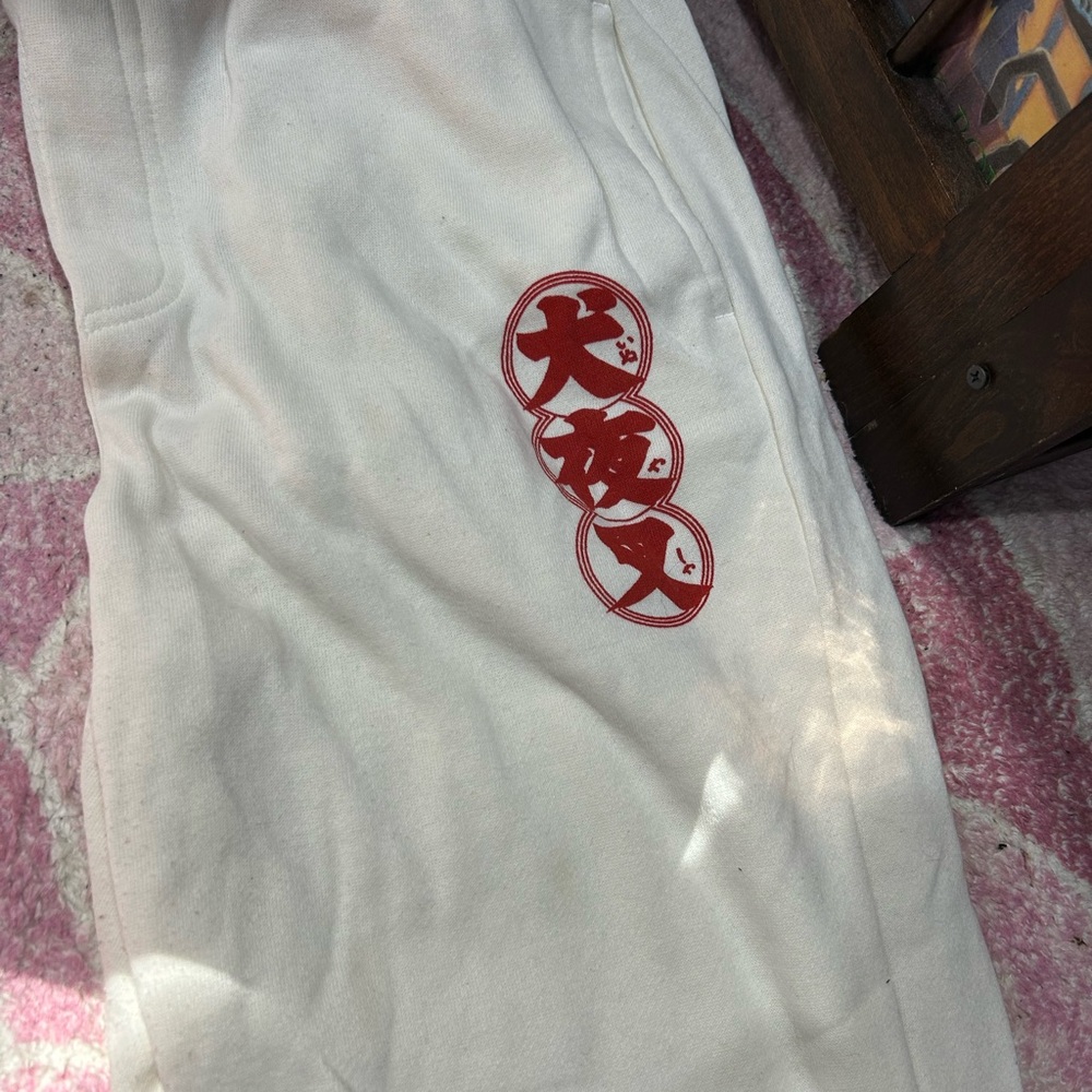 White Graphic Anime Hoodie and Sweatpants with Red Accents InuYasha - Picture 6 of 6